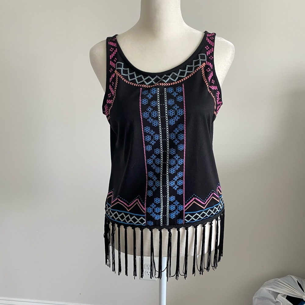 Fringe black top